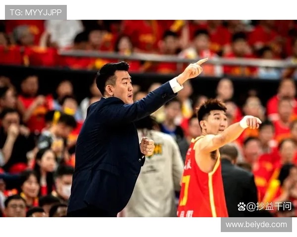卢伟当选本赛季常规赛最佳教练